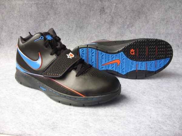 篮球鞋选购终极指南 从菜鸟到达人一篇就懂