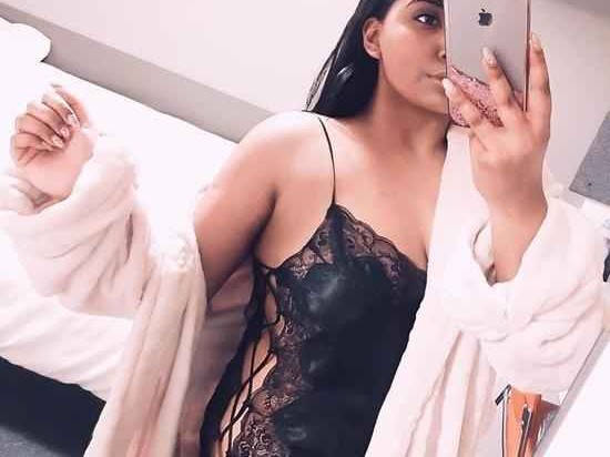 真丝睡衣颜色挑选指南 让你穿出好气色好心情