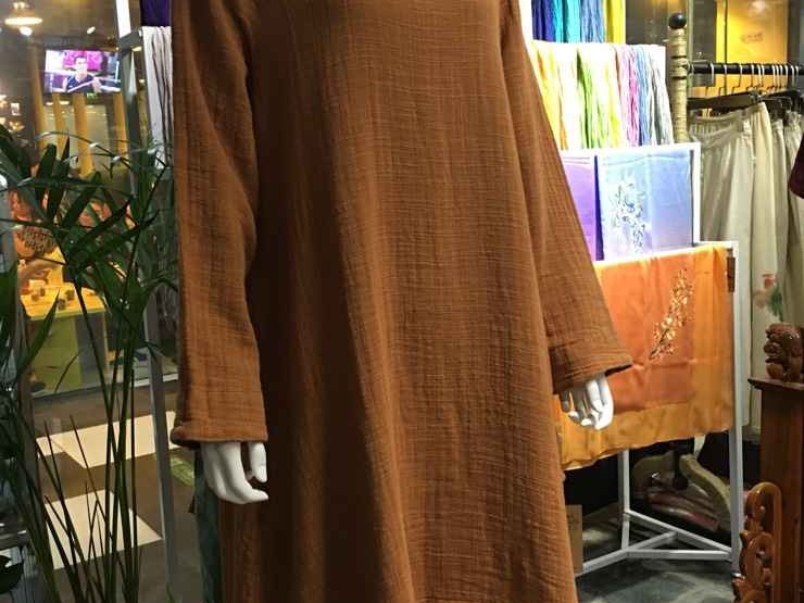 穿越时光的衣橱：中式复古制服如何点亮你的日常