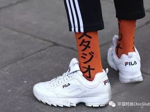 老爹鞋配啥袜子才不踩雷