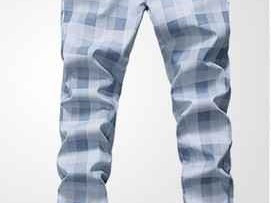 浅蓝色上衣搭配裤子颜色终极宝典