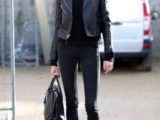 皮衣配裤子全攻略 从明星同款到穿出自我风格