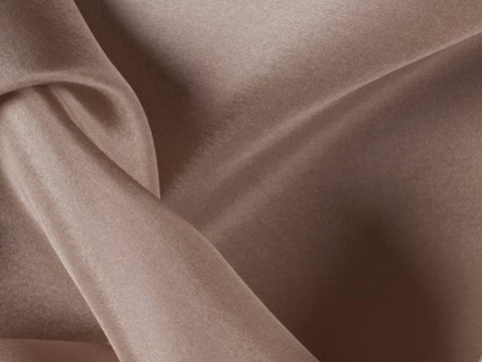 重磅真丝大揭秘 带你了解这种奢华面料的真相