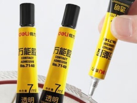 鞋开胶别急着扔！这几款胶水让你的爱鞋“原地复活”