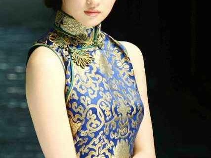 穿对旗袍靓绝四方 这些搭配秘诀让你从年头美到年尾