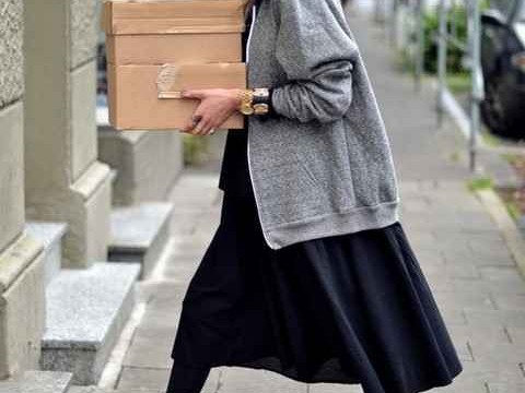 帽衫配裤子告别路人感 三招穿出松弛时髦劲