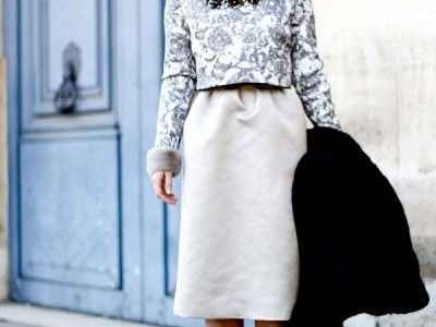 A字裙配啥上衣最出彩？这些搭配套路让你美翻天