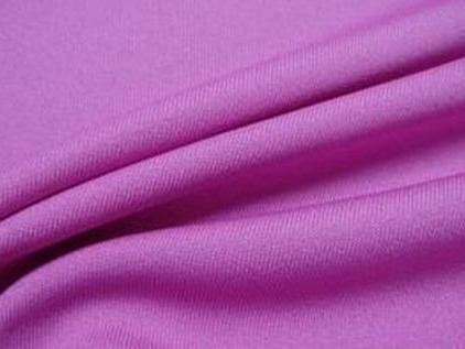 聚纤维布料到底是啥来头 你衣橱里八成有它好几件