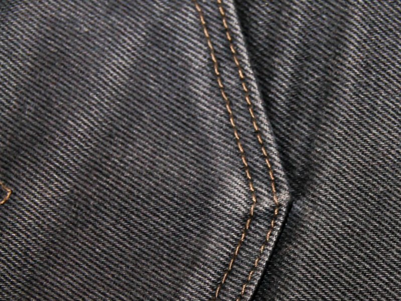 选对面料，西装裤穿出高级感不费劲