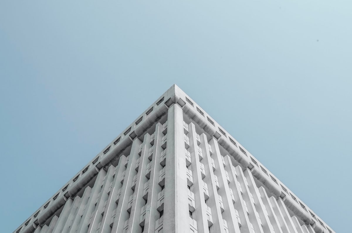 酒店中式服装整理秘籍：告别皱巴巴，旅途更舒心